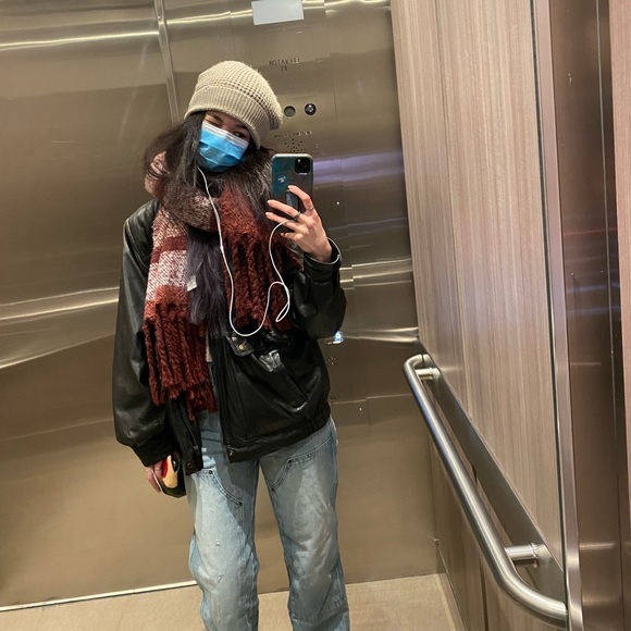 About Me :) - Picture 5 of 5